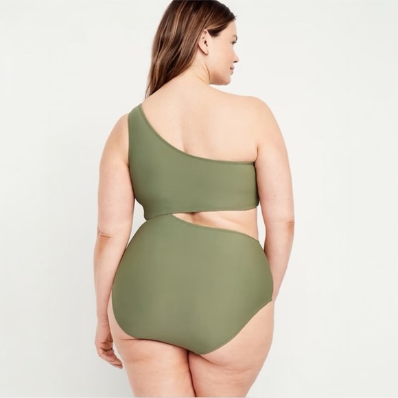 Old Navy Side Cutout One-Piece Swimsuit NWT - Picture 7 of 10